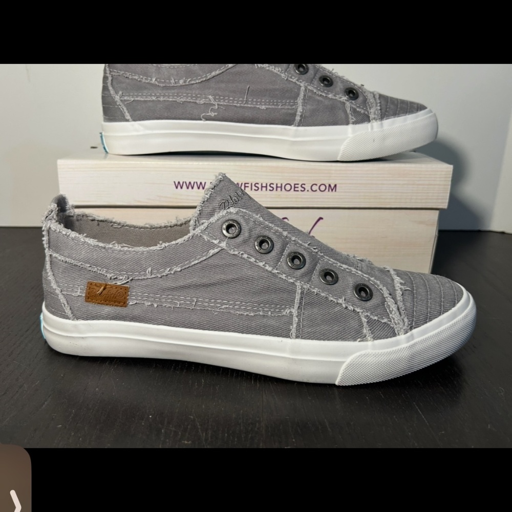 Blowfish Malibu Play Sneakers Shoes Light Gray Hipster Smoked Twill Womans 11